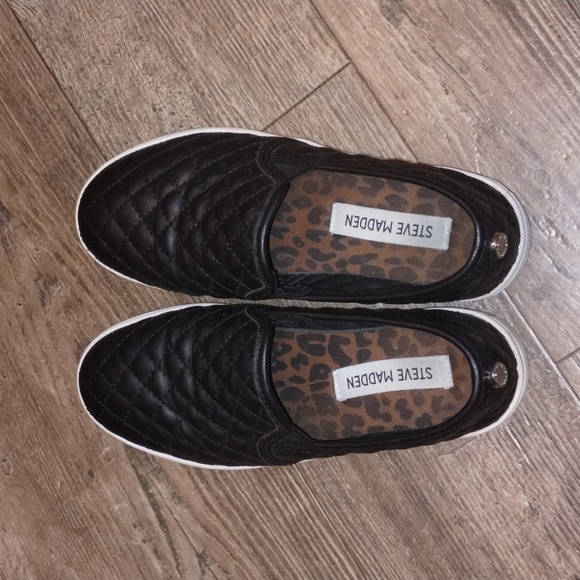 Steve Madden Other - EUC Steve Madden shoes
